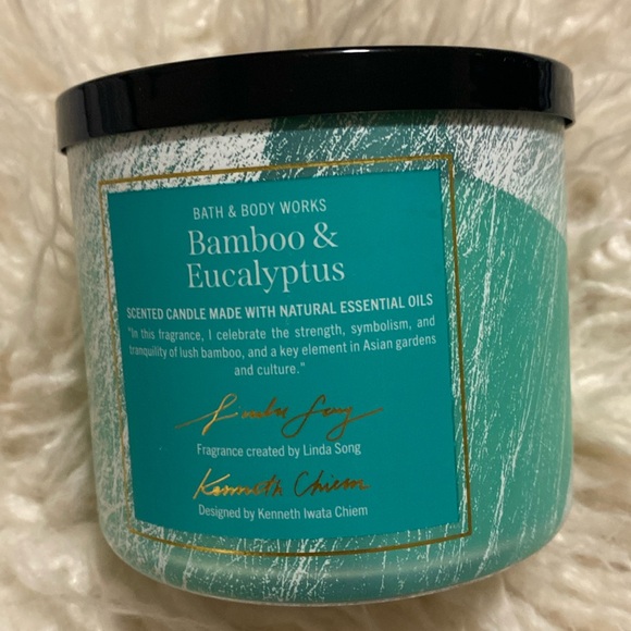 NWT! Bath and Body Works candle! - Picture 1 of 8